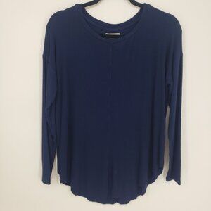 3/$25 Velvet by Graham & Spencer Ribbed Knit Top M Womens Relaxed Fit Navy Blue